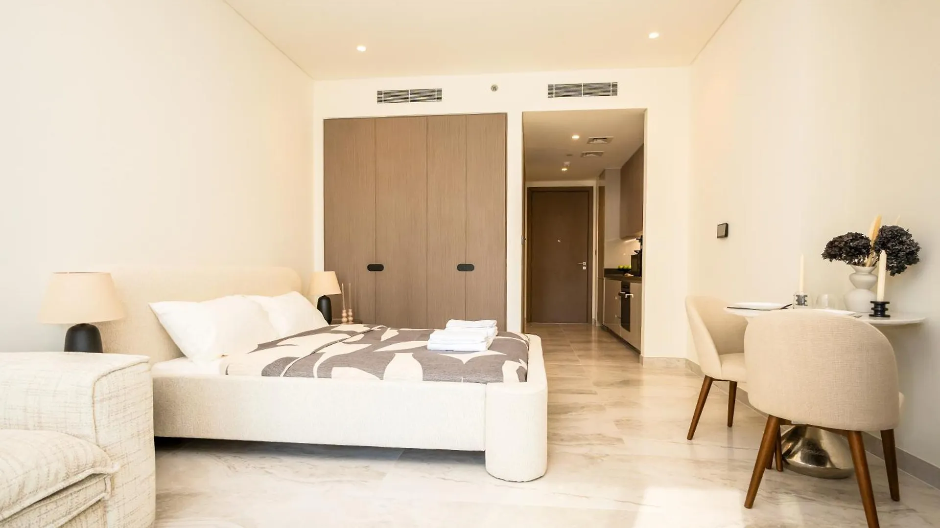 New Build Luxury With Burj View At Peninsula 5, Business Bay Apartment Dubai 0*,  United Arab Emirates